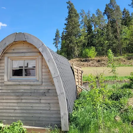 Fichtel Pod Mit Optionalem Hot Tub Campsite